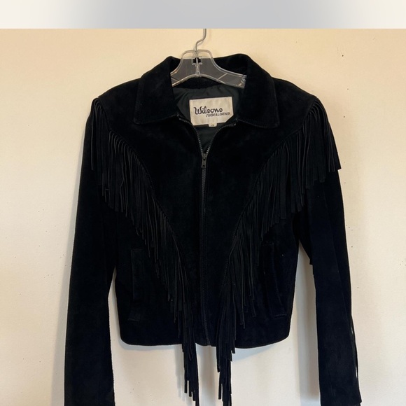Wilsons Leather Jackets & Blazers - Wilsons Women's Suede Black Fringe Jacket